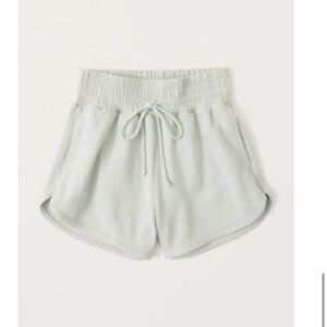 Abercrombie & Fitch Dolphin Hem Fleece Shorts